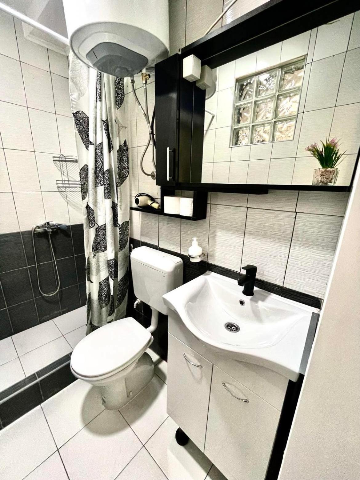 Apartment Adel Mostar Luaran gambar